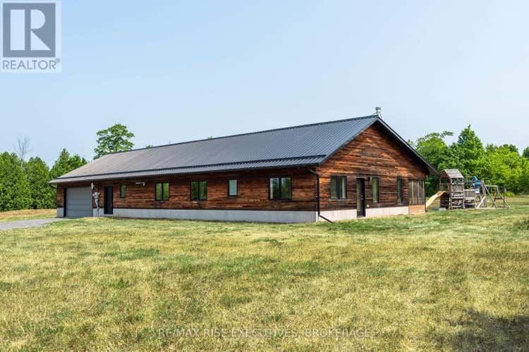 2621 COUNTY ROAD 6 ROAD N