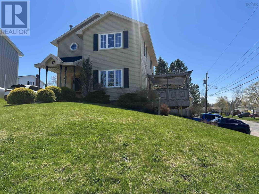 17 MACQUARRIE DRIVE
