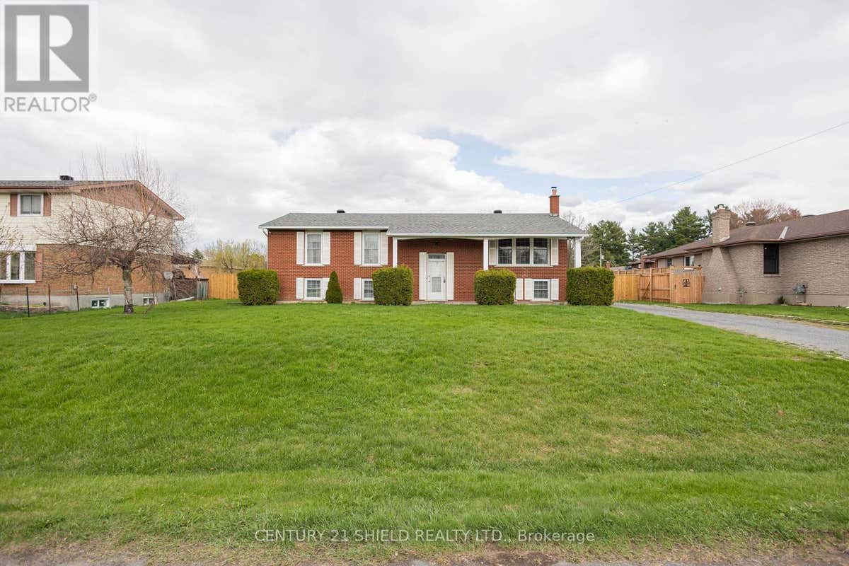 The Hill-138 Real Estate - Houses for Sale in The Hill-138 | REMAX