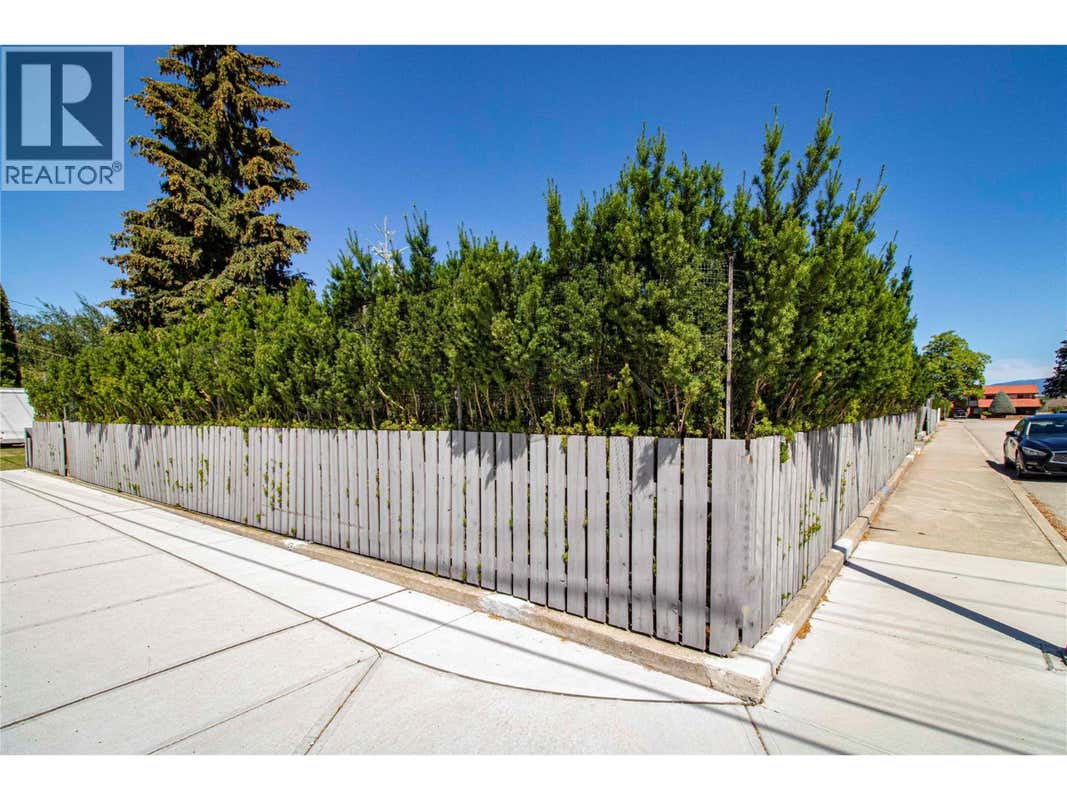105 LEE AVENUE