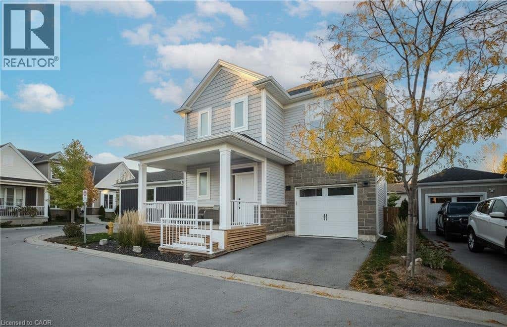 9 PRINCETON COMMON