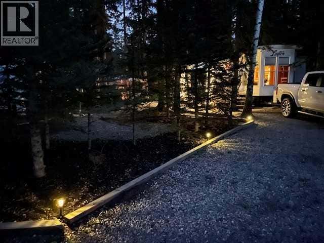 9 TIMBER TRAIL