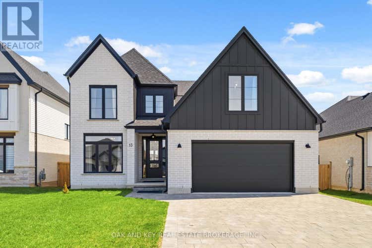 13 BRISCOE CRESCENT