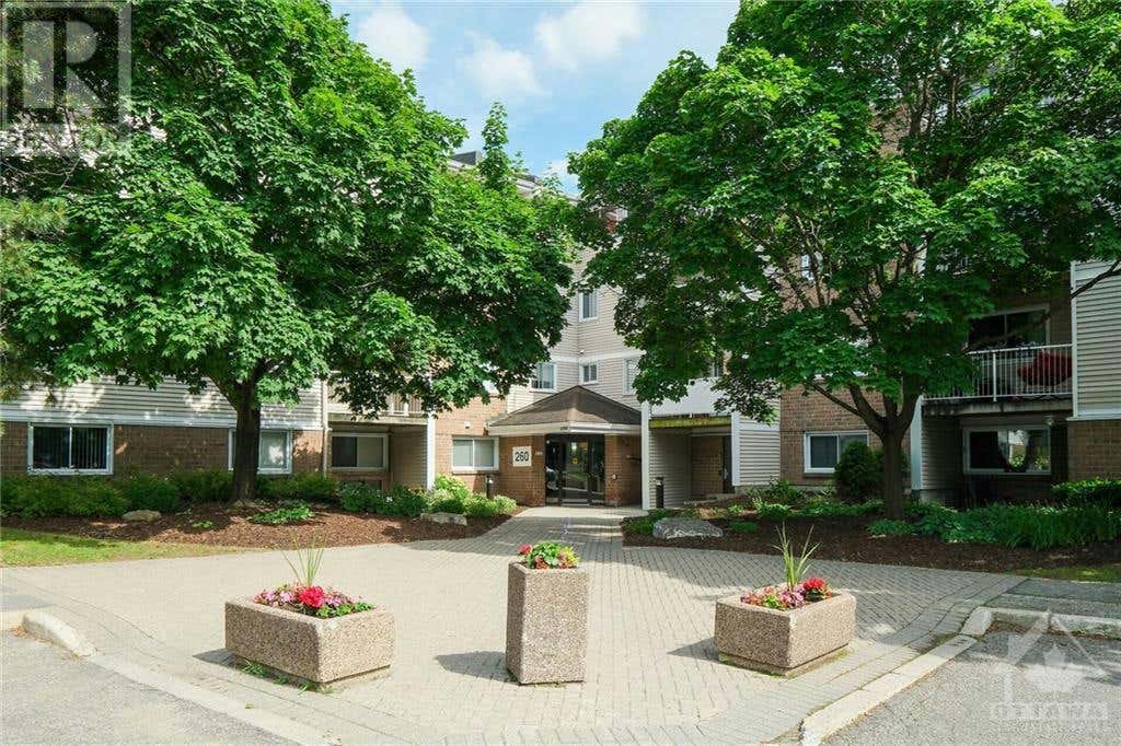 260 BRITTANY DRIVE UNIT103, Ottawa, ON K1K4M2 Condo For Sale RE/MAX