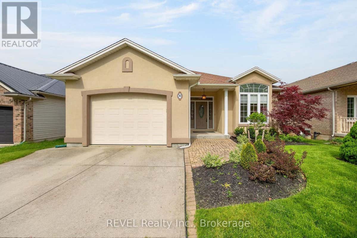 30 BIANCA DRIVE