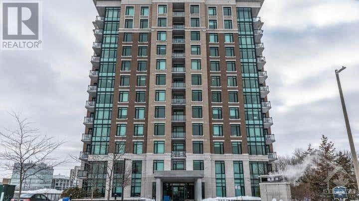 100 ROGER GUINDON Ave UNIT404  