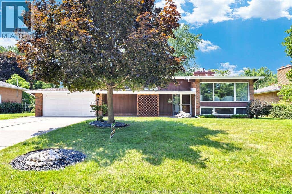 2849 BYNG ROAD