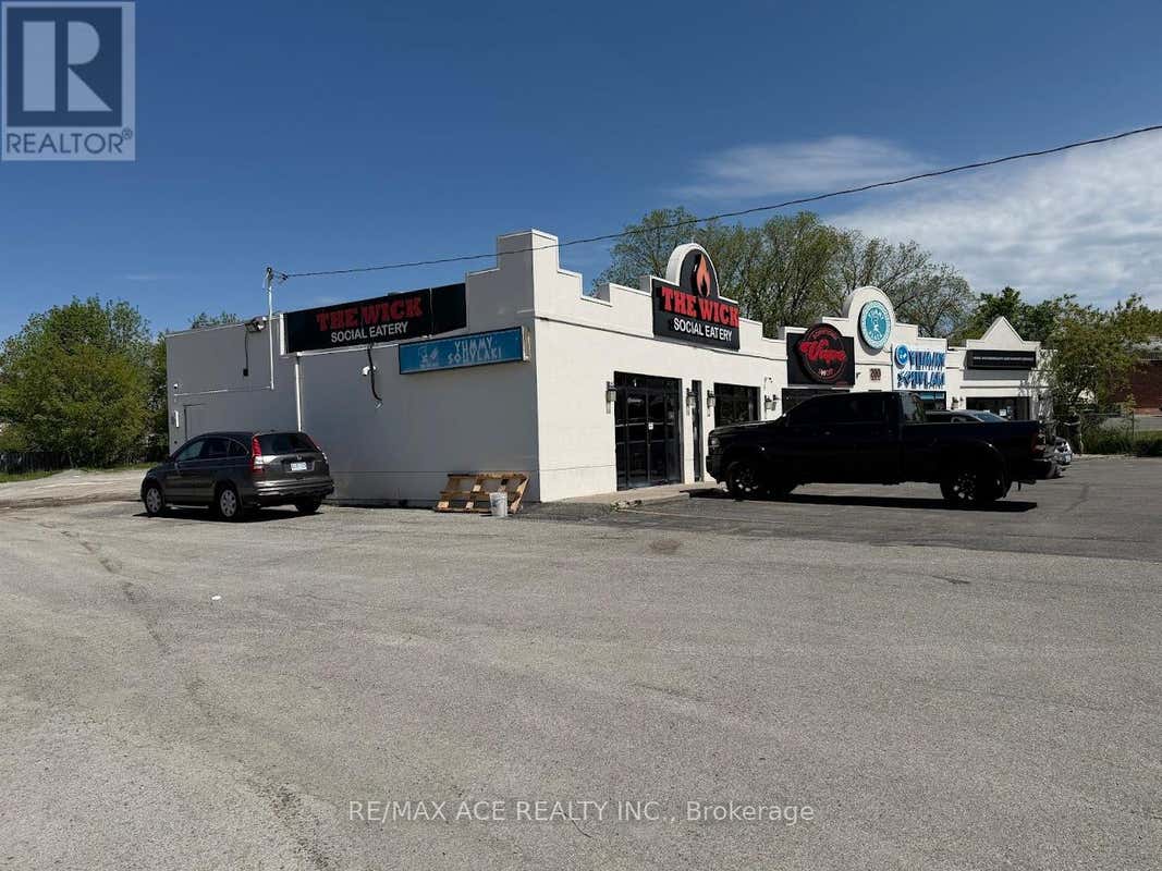 200 SIMCOE AVENUE