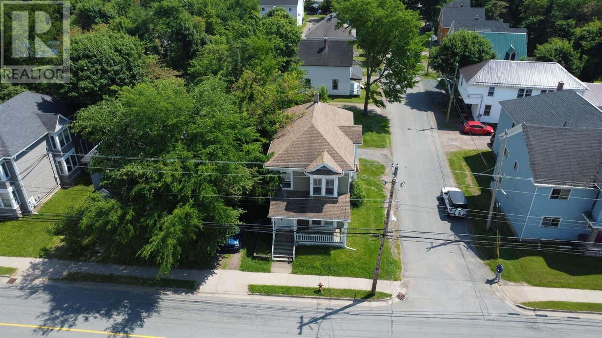 280 Queen St