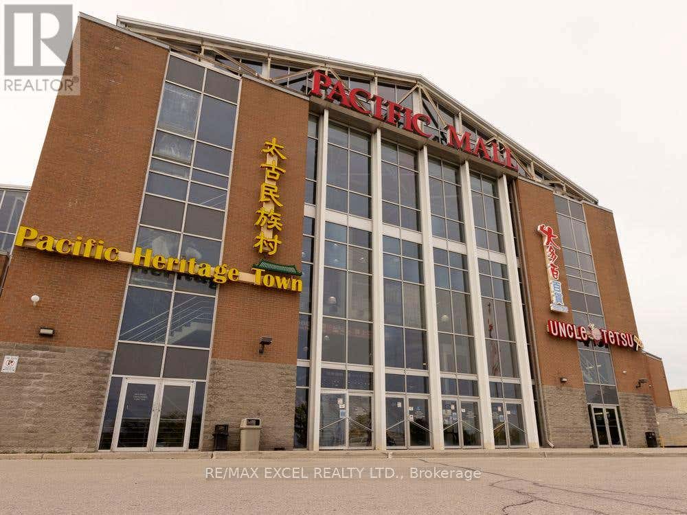 B70 - 4300 STEELES AVENUE E