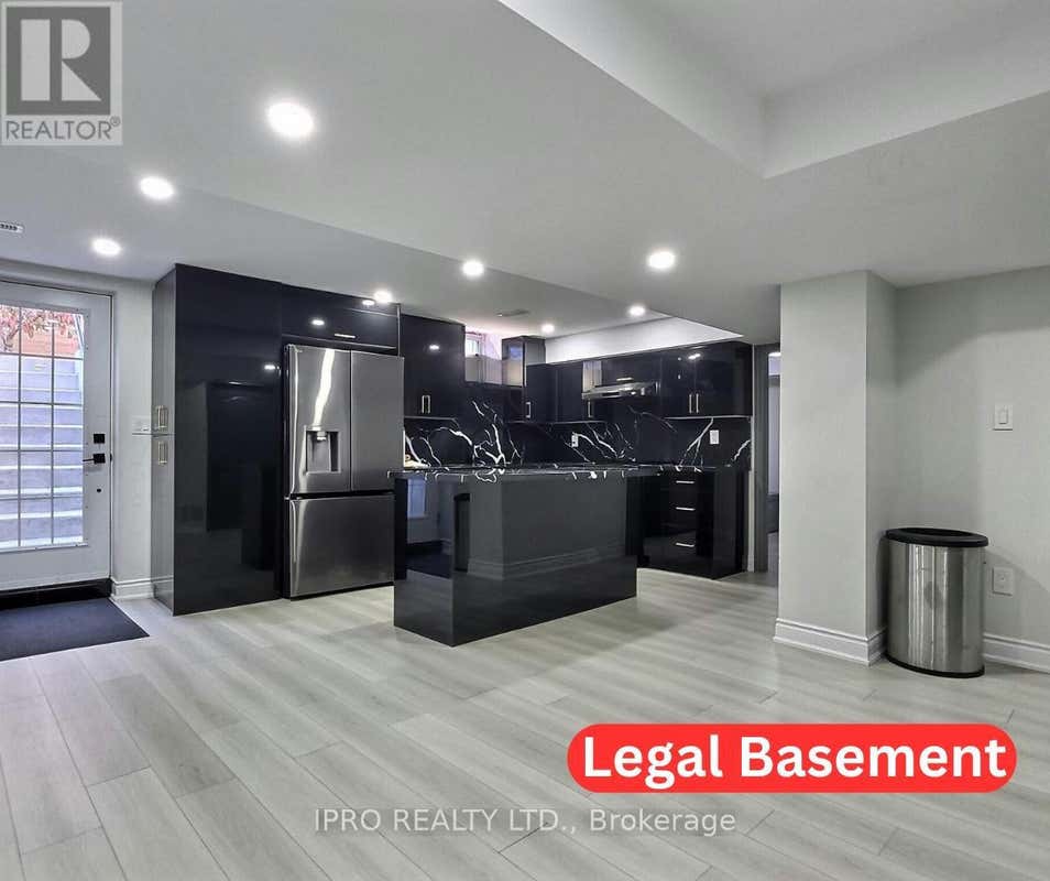 40 CAPISTRO STREET, Brampton (Fletcher's Meadow), ON L7A3H7 Home For