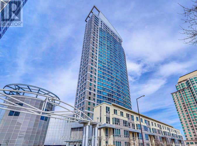 2712 - 38 LEE CENTRE DRIVE