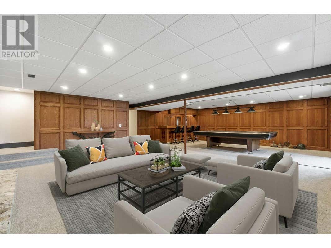 18758 HOLDING RD, Adams Lake, BC House For Sale RE/MAX 181149