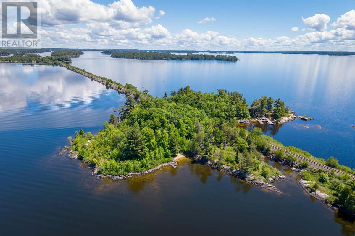 G 734 RAINY LAKE
