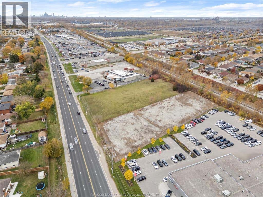 10982 TECUMSEH ROAD EAST