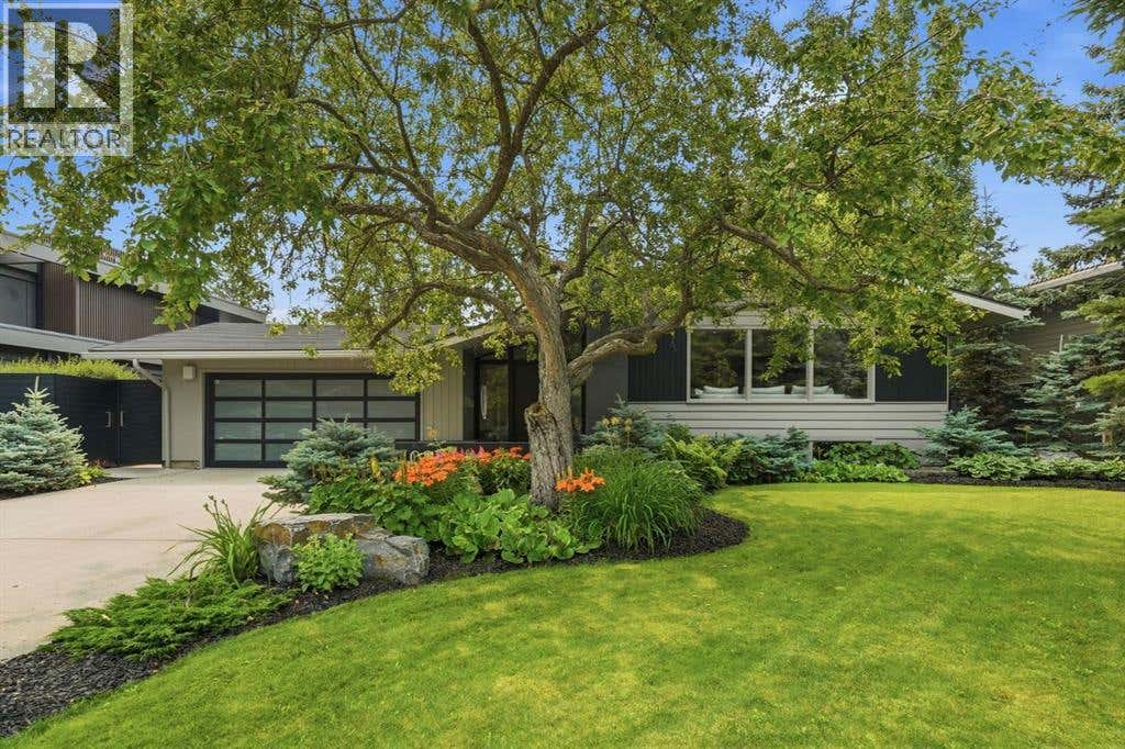1021 BEL-AIRE DRIVE SW