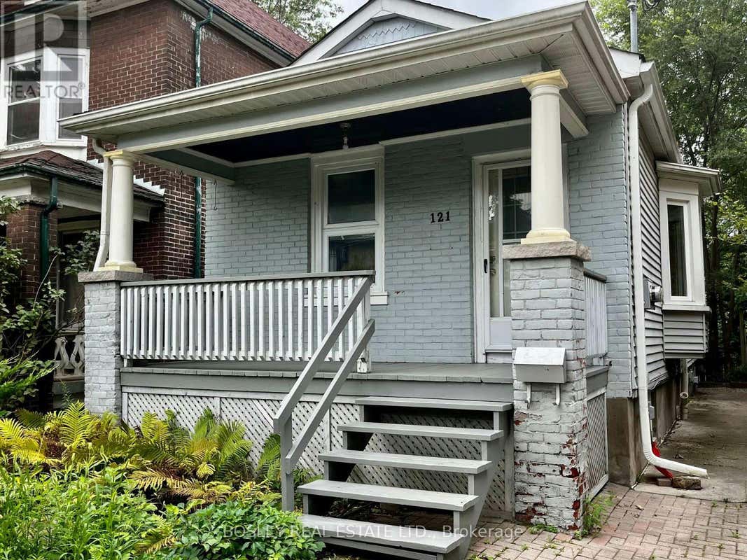 121 HARCOURT AVENUE, Toronto (BlakeJones), ON M4J1J3 Home For Rent RE/MAX E9381020