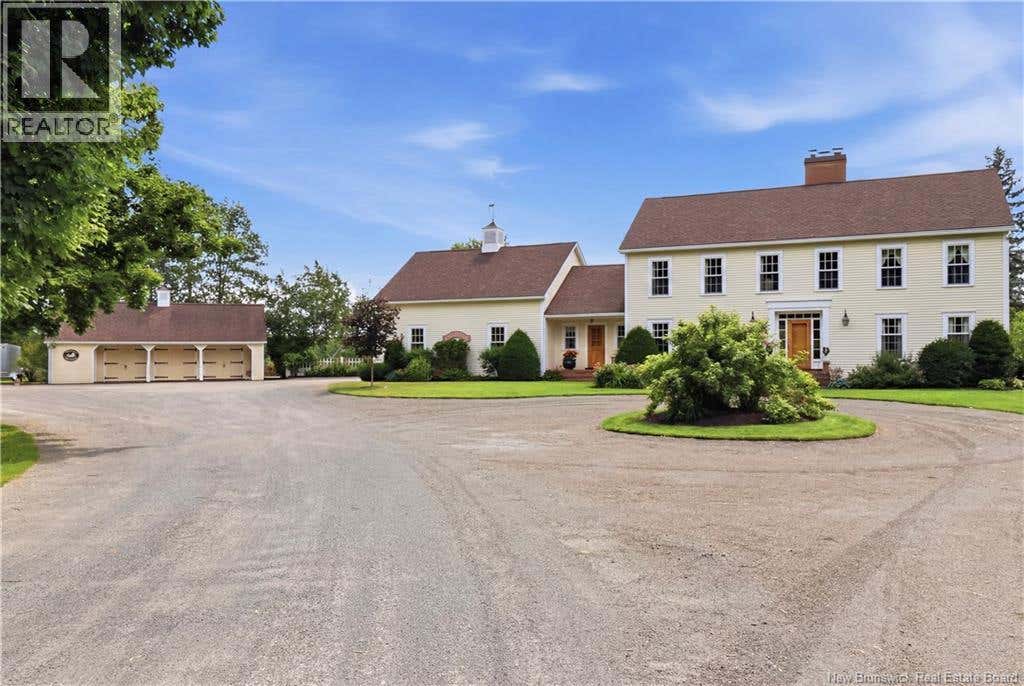 916 RIVERSIDE DRIVE