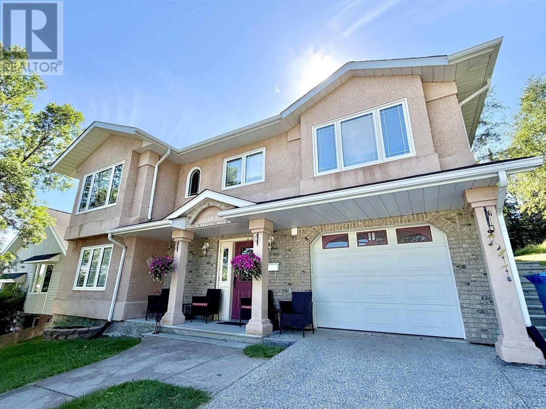 105 SOUTH PARK DR