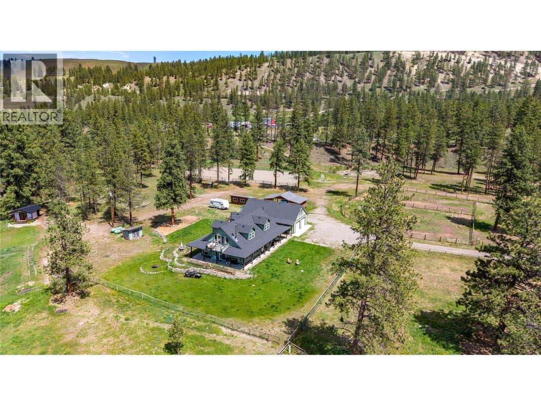 422 HUEY ROAD