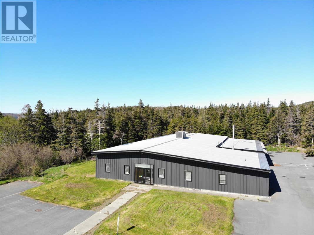 7-9 RODDICK CRESCENT