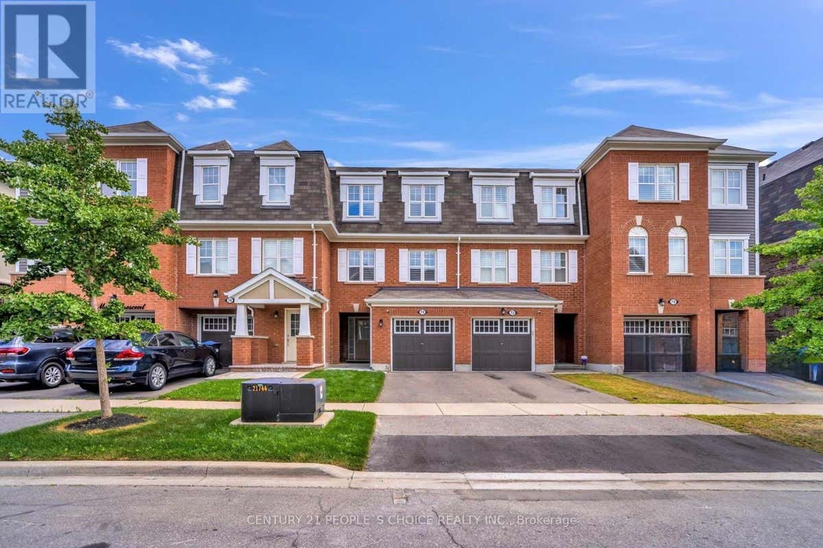 74 METRO CRESCENT