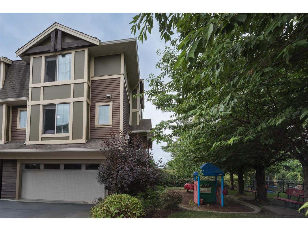 29 45025 WOLFE ROAD, CHILLIWACK PROPER WEST