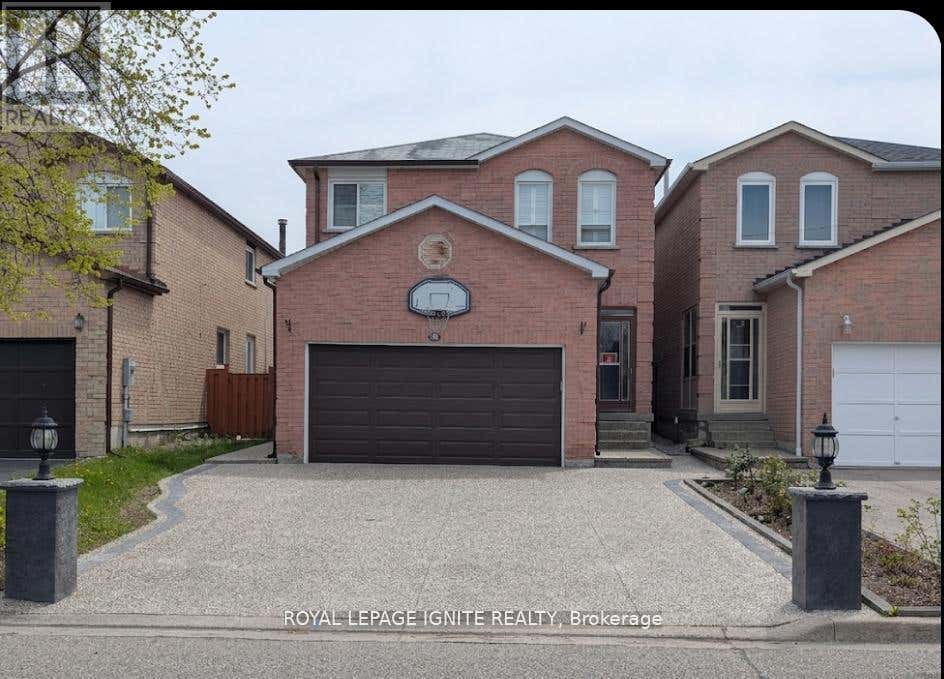 98 CHLOE CRESCENT