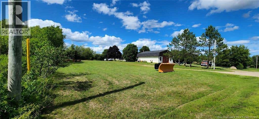 0.76 ACRES RUE BREAU