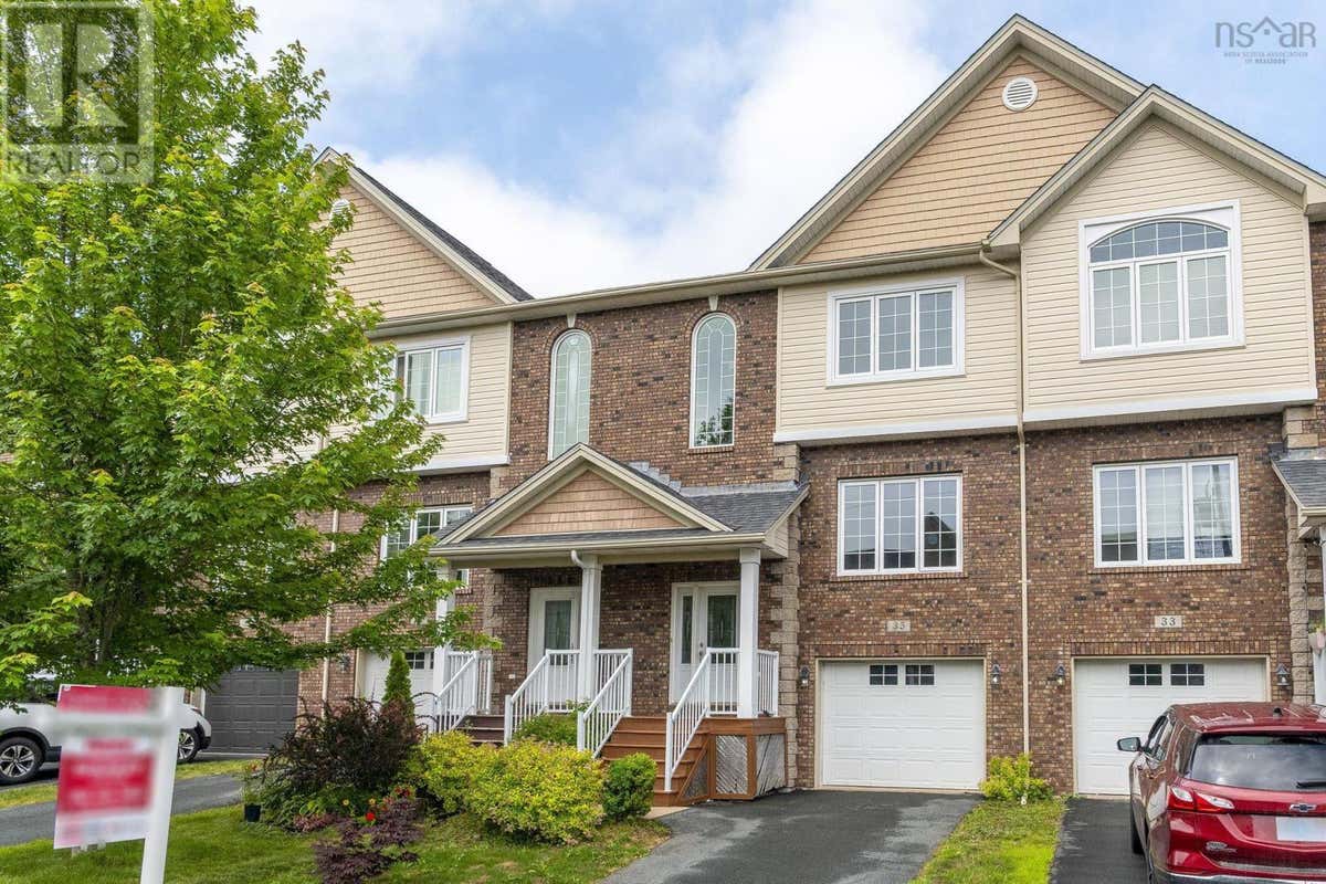 35 STOCKTON RIDGE