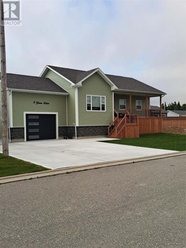 9 GREEN DRIVE