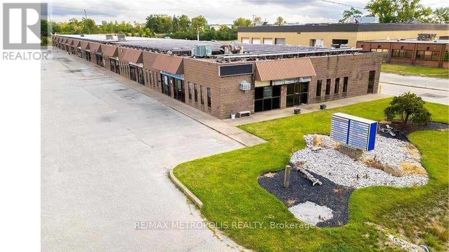 13 & 14 - 1173 MICHENER ROAD