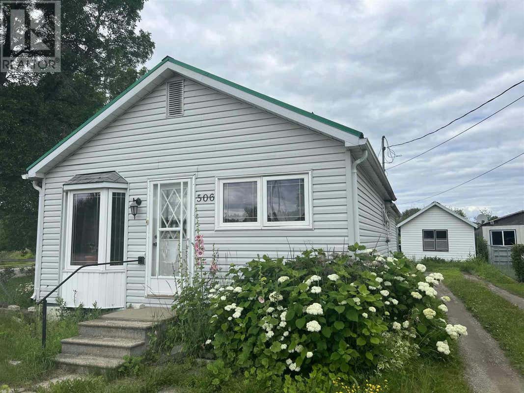 506 MacKenzie AVE W, Atikokan, ON P0T1C0 House For Sale RE/MAX TB242947