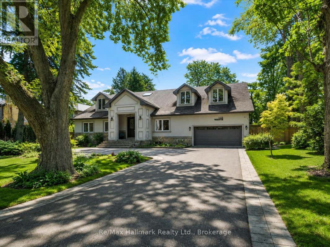 1508 OAKHILL DRIVE