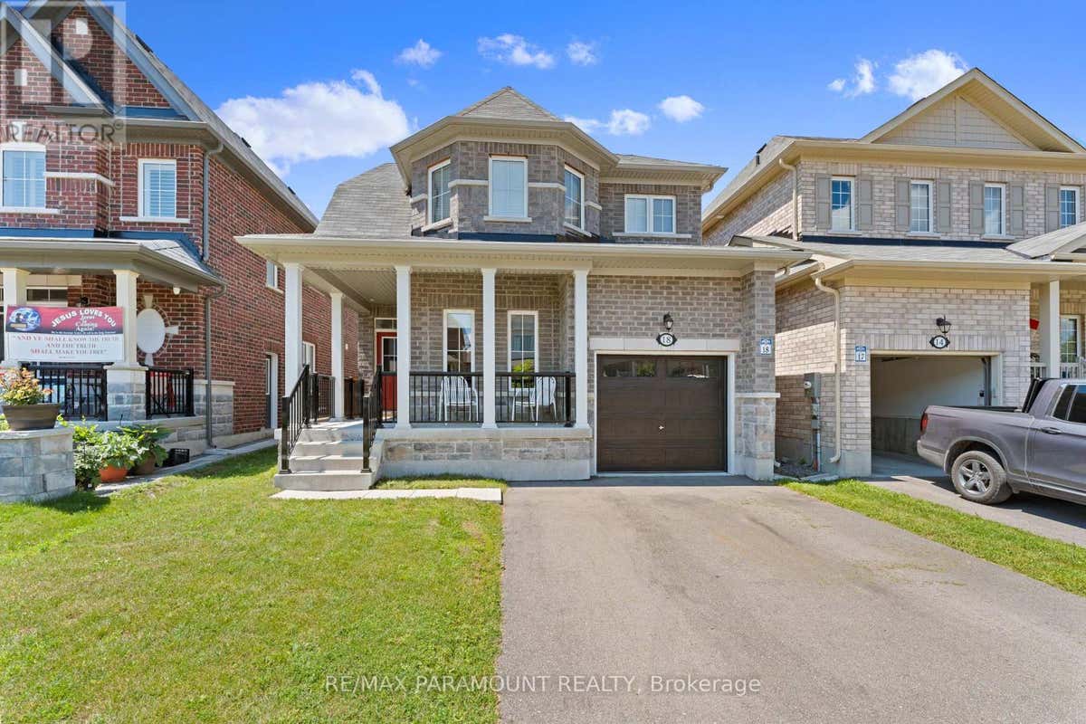 18 TAIT CRESCENT