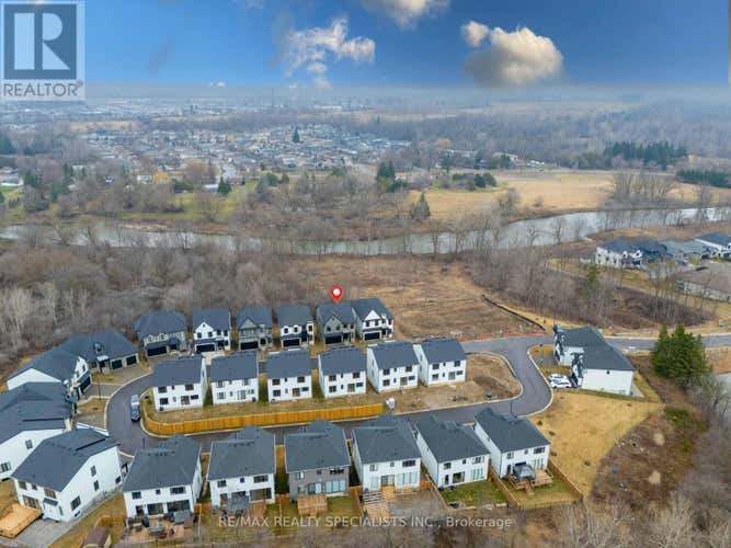 12 - 2835 SHEFFIELD PLACE