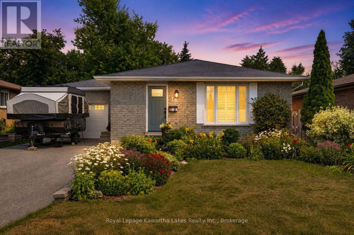18 MADILL CRESCENT