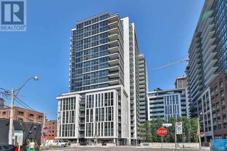 1702 - 400 ADELAIDE STREET E