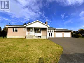 7 Clavette Street