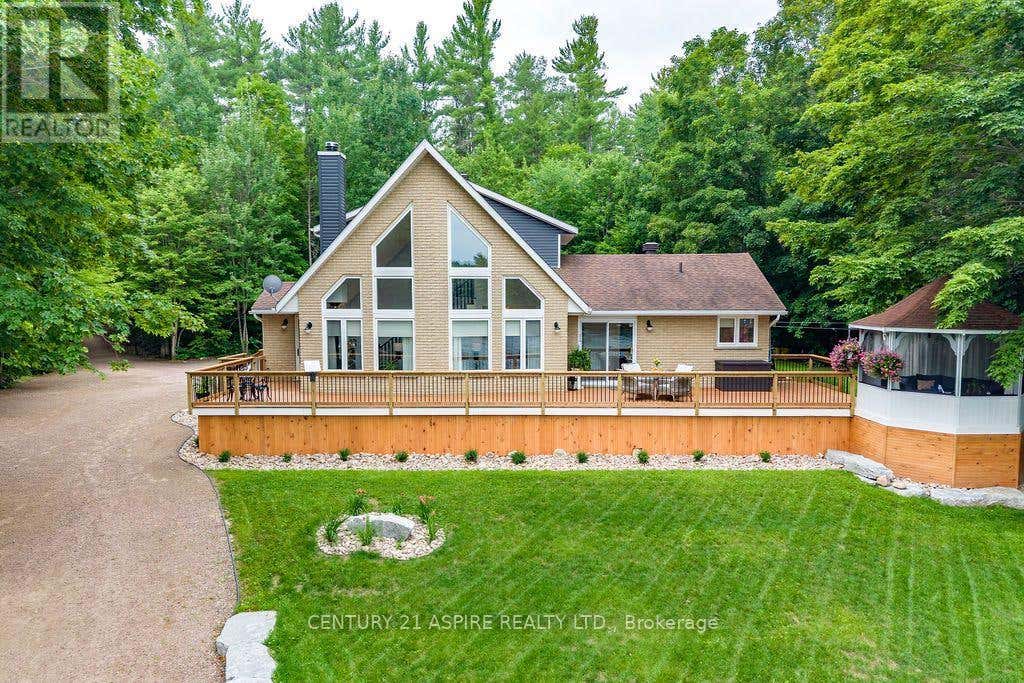 978 RANTZ ROAD