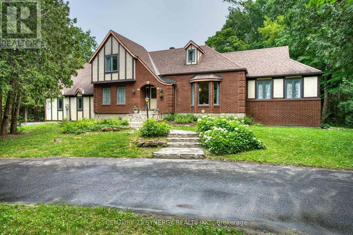 306 MCGREGOR DRIVE