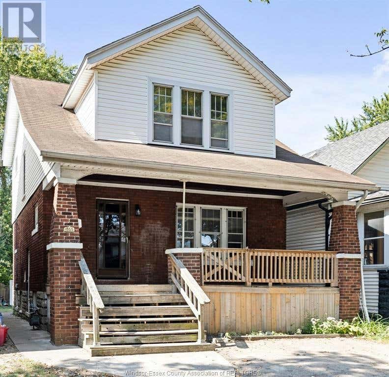 1555 Lincoln Rd, Windsor, ON N8Y2J3 House For Sale RE/MAX 24025129