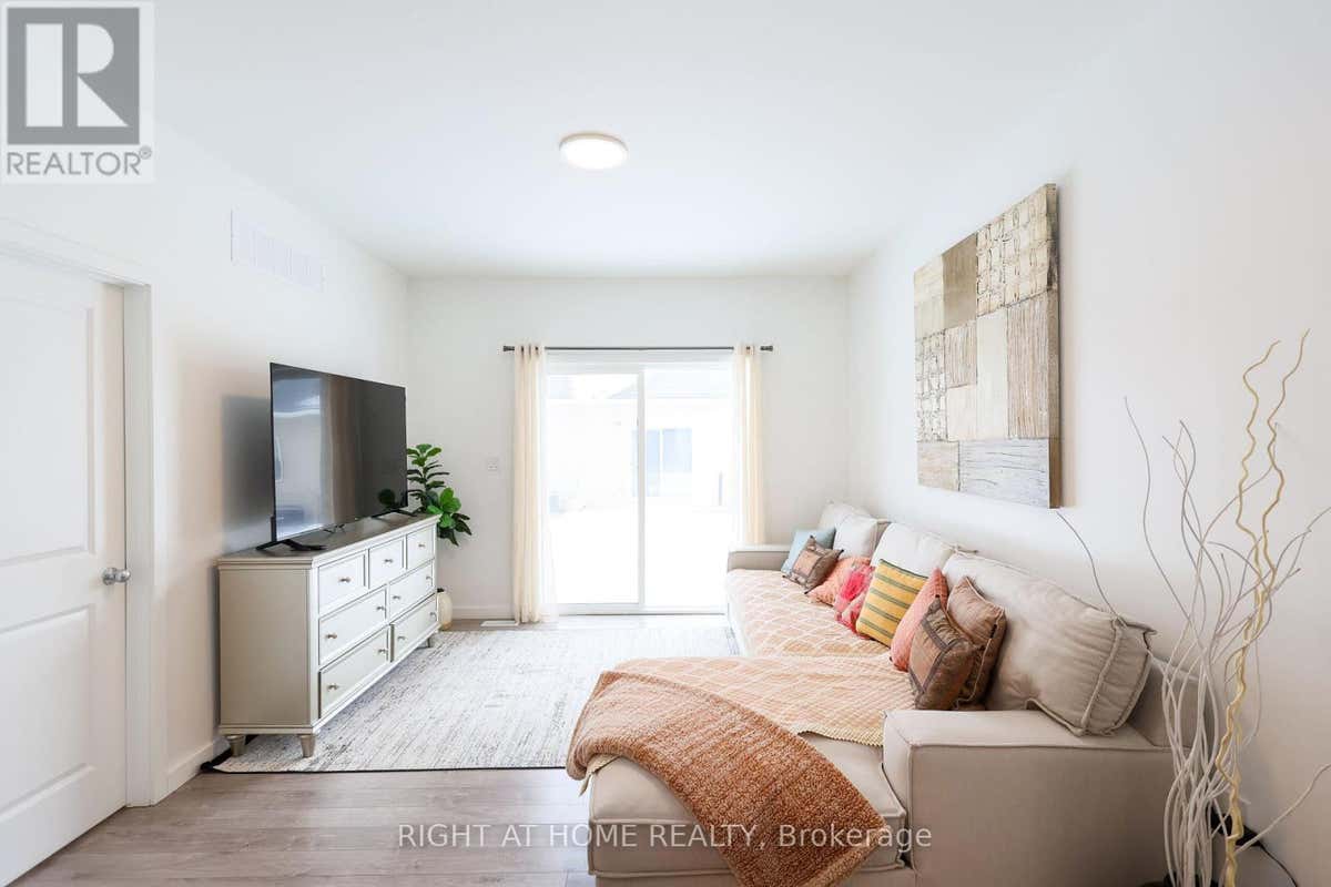32 - 100 HIGHRIVER TRAIL