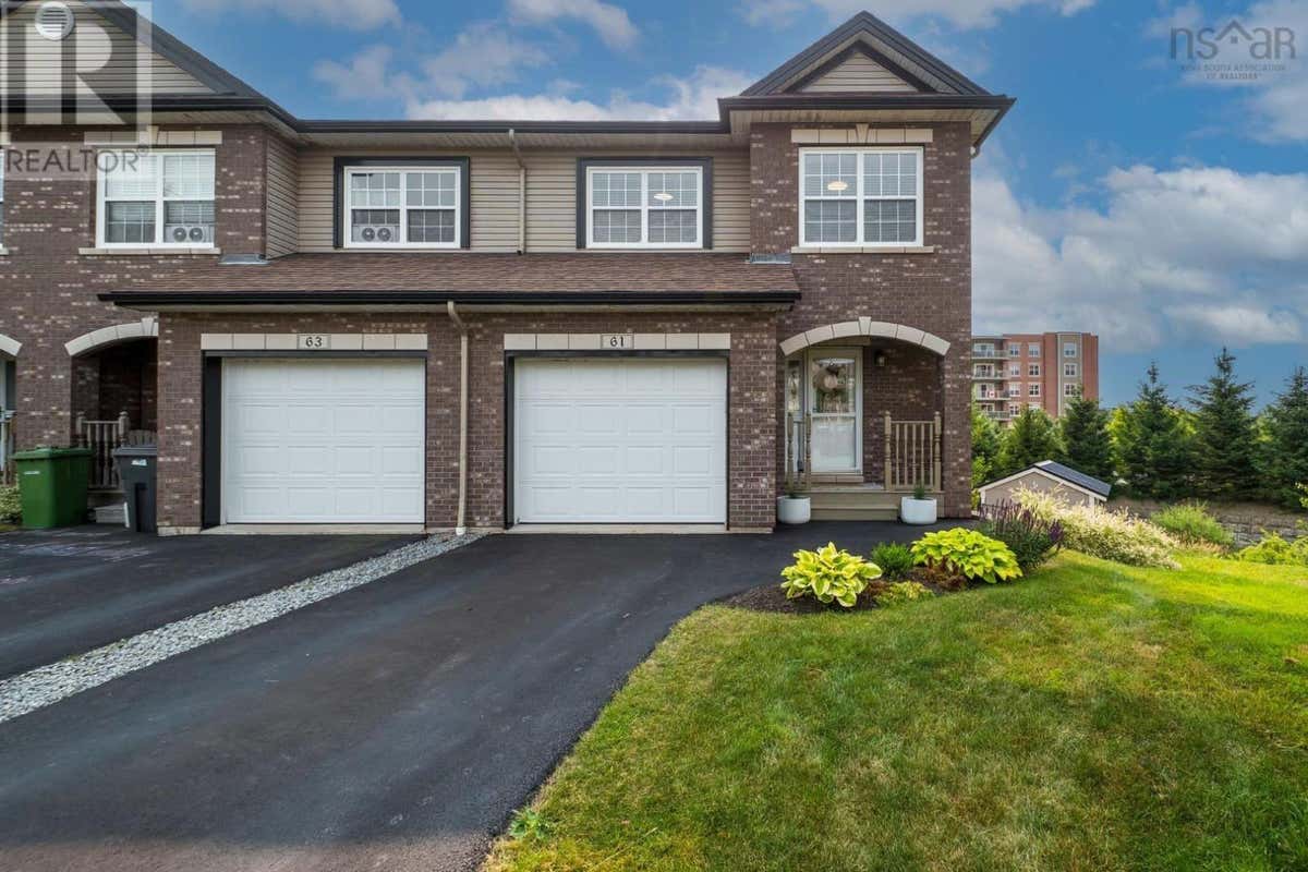 61 MORNINGFIELD LANE