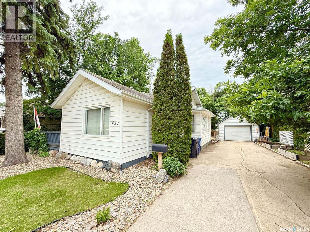 431 QU'APPELLE STREET