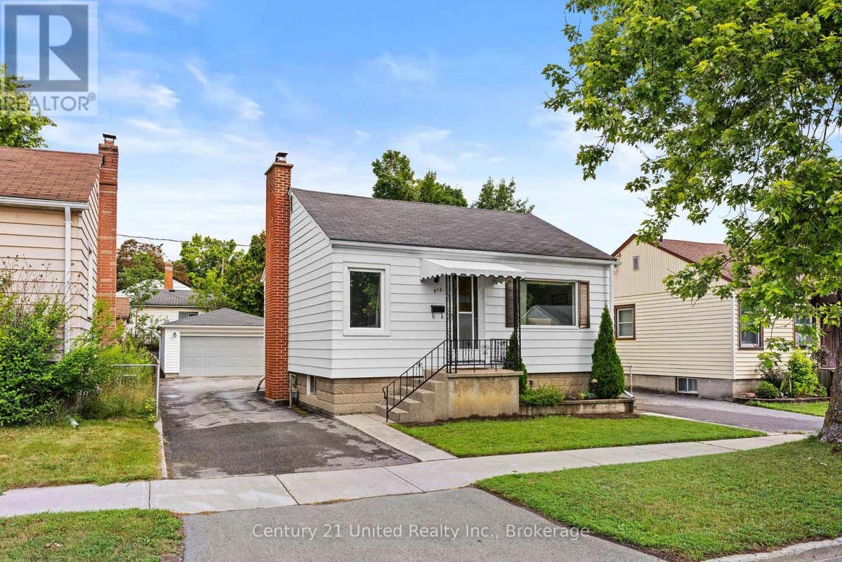 516 GLENGARRY AVENUE