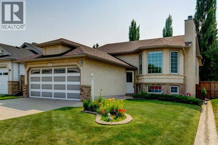 411 Shawinigan Drive SW