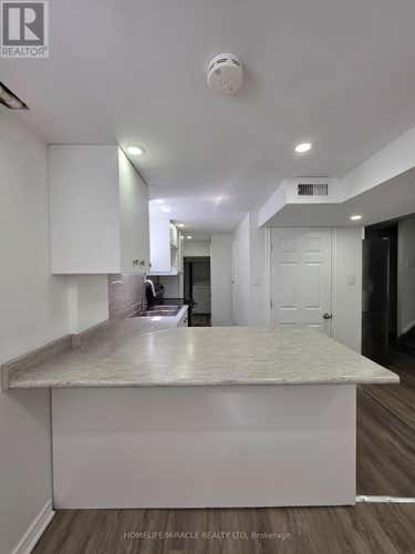 LOWER - 25 JUDITH CRESCENT