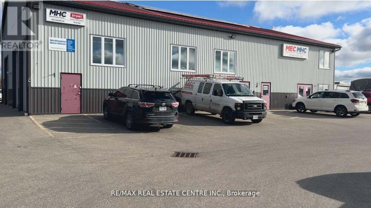 B - 770 GLENGARRY CRESCENT