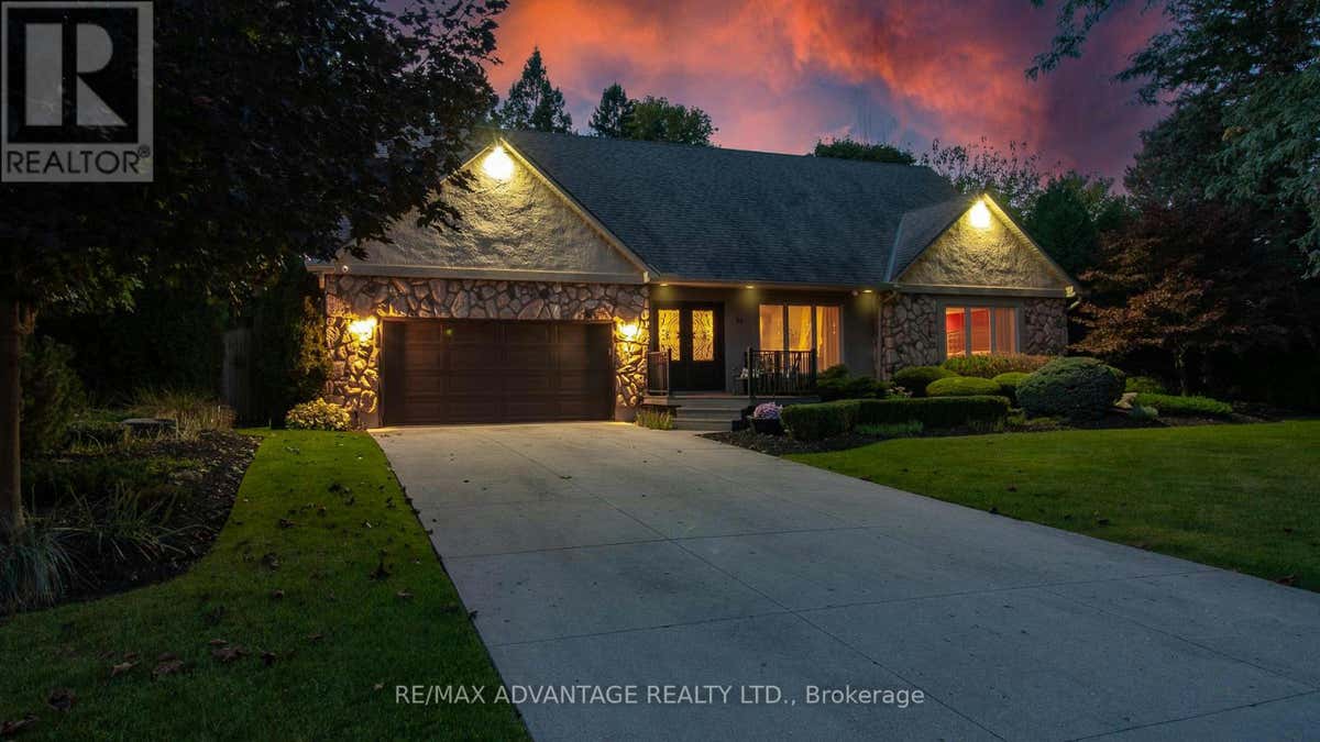 24 BERKLEY CRESCENT, London, ON N5X3V5 House For Sale RE/MAX X9373577